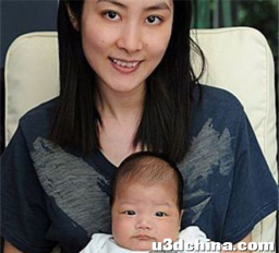 女星将自己怀孕的消息当成独家新闻，300万卖给报社